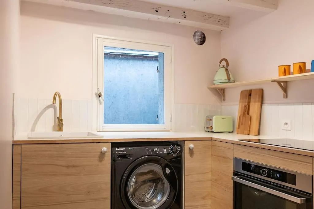 Duplex Avec Patio - Quartier Historique Lägenhet Moulins