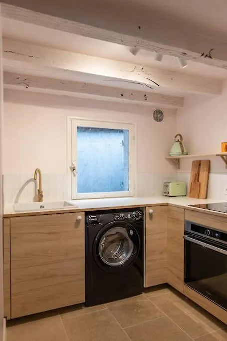 Duplex Avec Patio - Quartier Historique Apartment Moulins