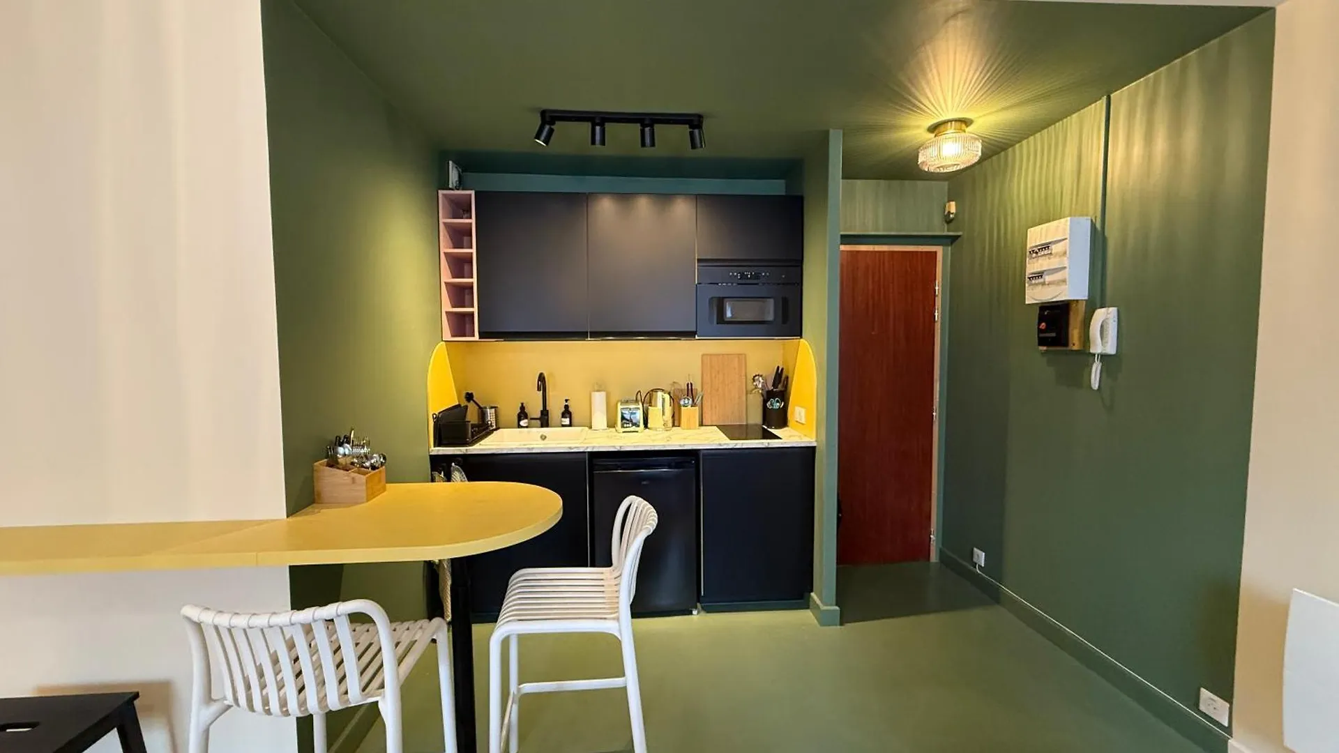 Duplex Avec Patio - Quartier Historique Apartment Moulins  Moulins (Allier)